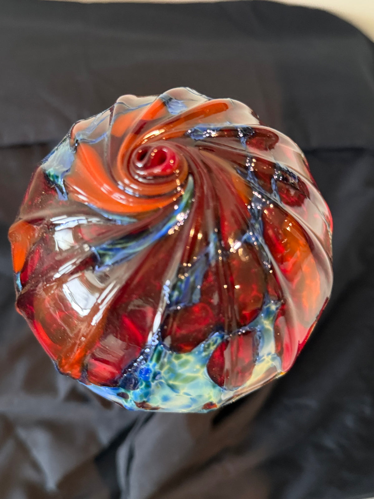 4.5” Red,blue and white lawn glass ornament